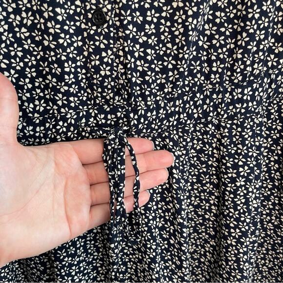 Rails Ellie Button-Front Floral-Print Romper S - Picture 5 of 10